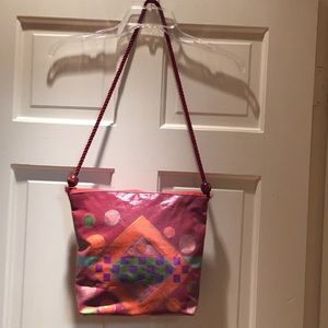 Women’s hand bag.